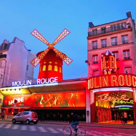 Elysées, An Ihg 4* Parigi