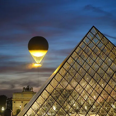 Elysées, An Ihg Hotel 4*