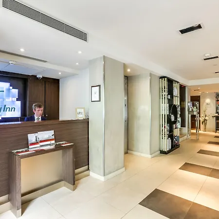 Hotel Elysées, An Ihg 4*