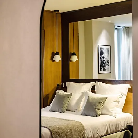 Elysées, An Ihg Parigi