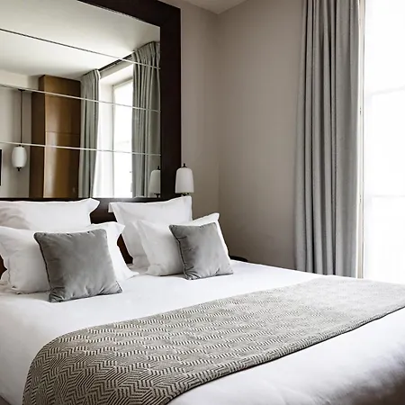 Elysées, An Ihg Hotel 4*