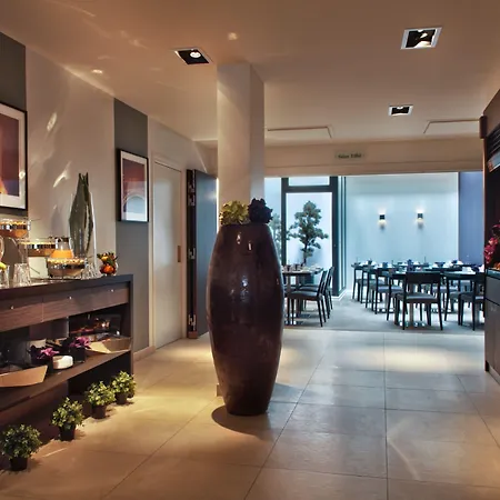 Hotel Elysées, An Ihg Parigi