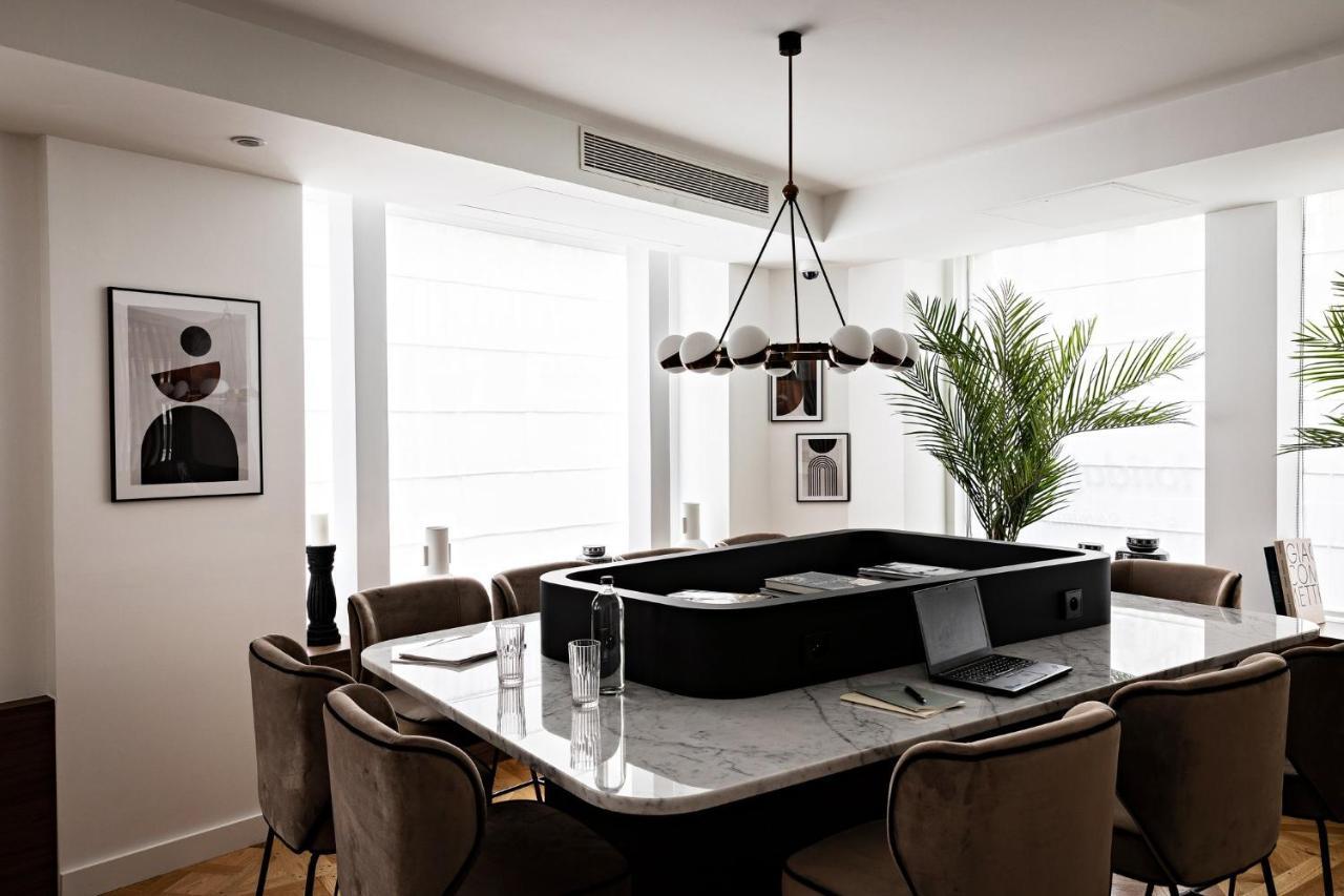 Elysées, An Ihg Hotel