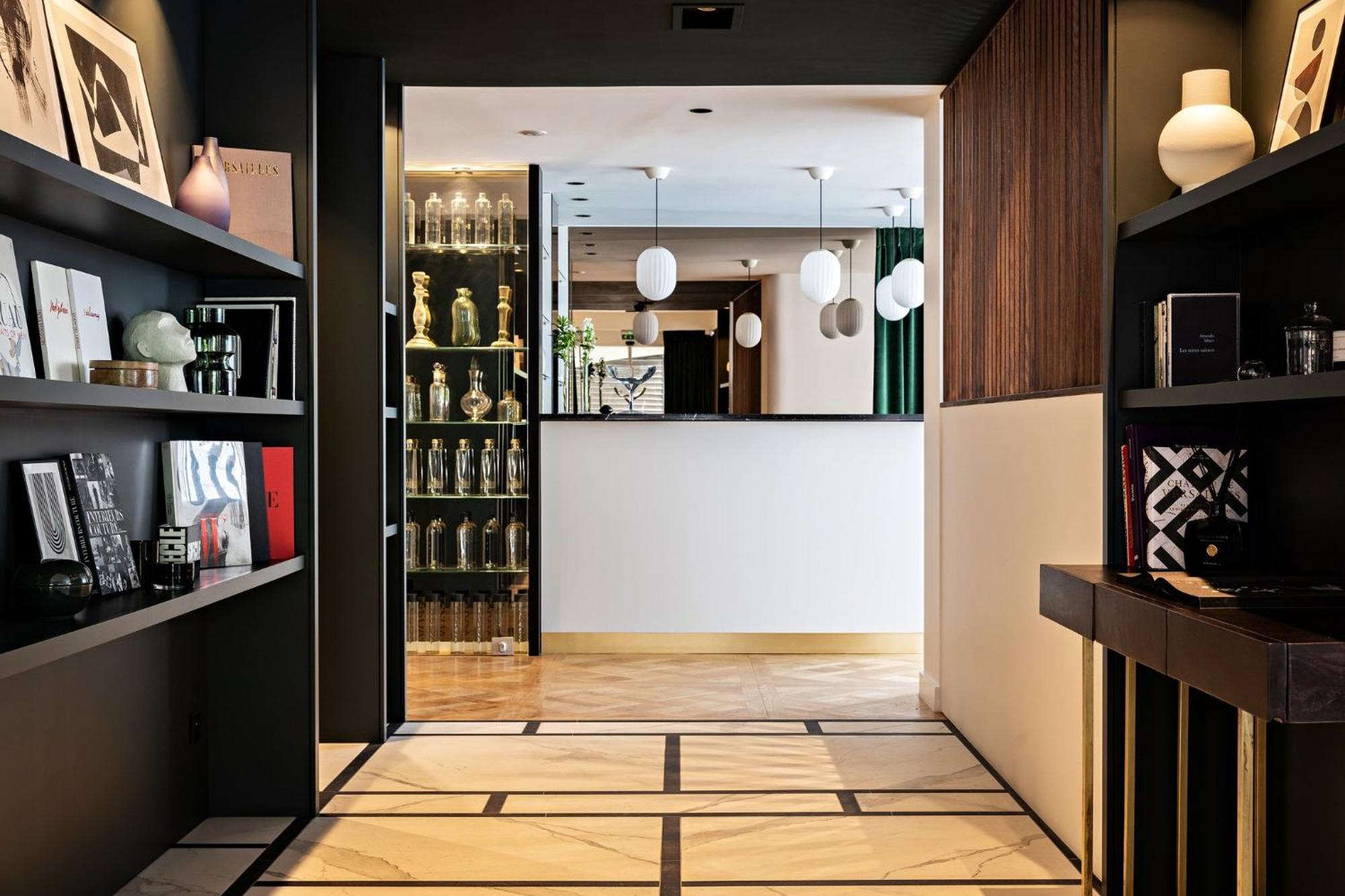 Elysées, An Ihg Hotel 4*