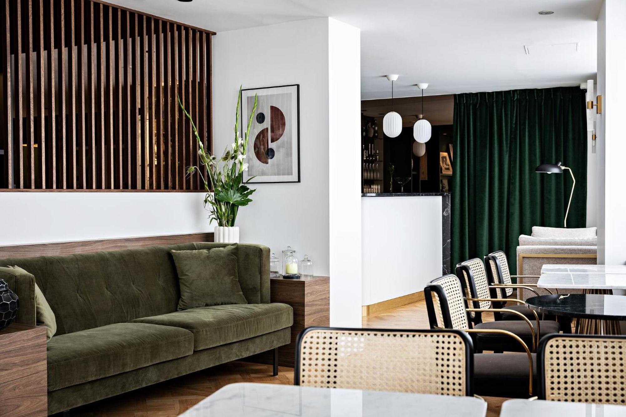 Hotel Elysées, An Ihg 4*