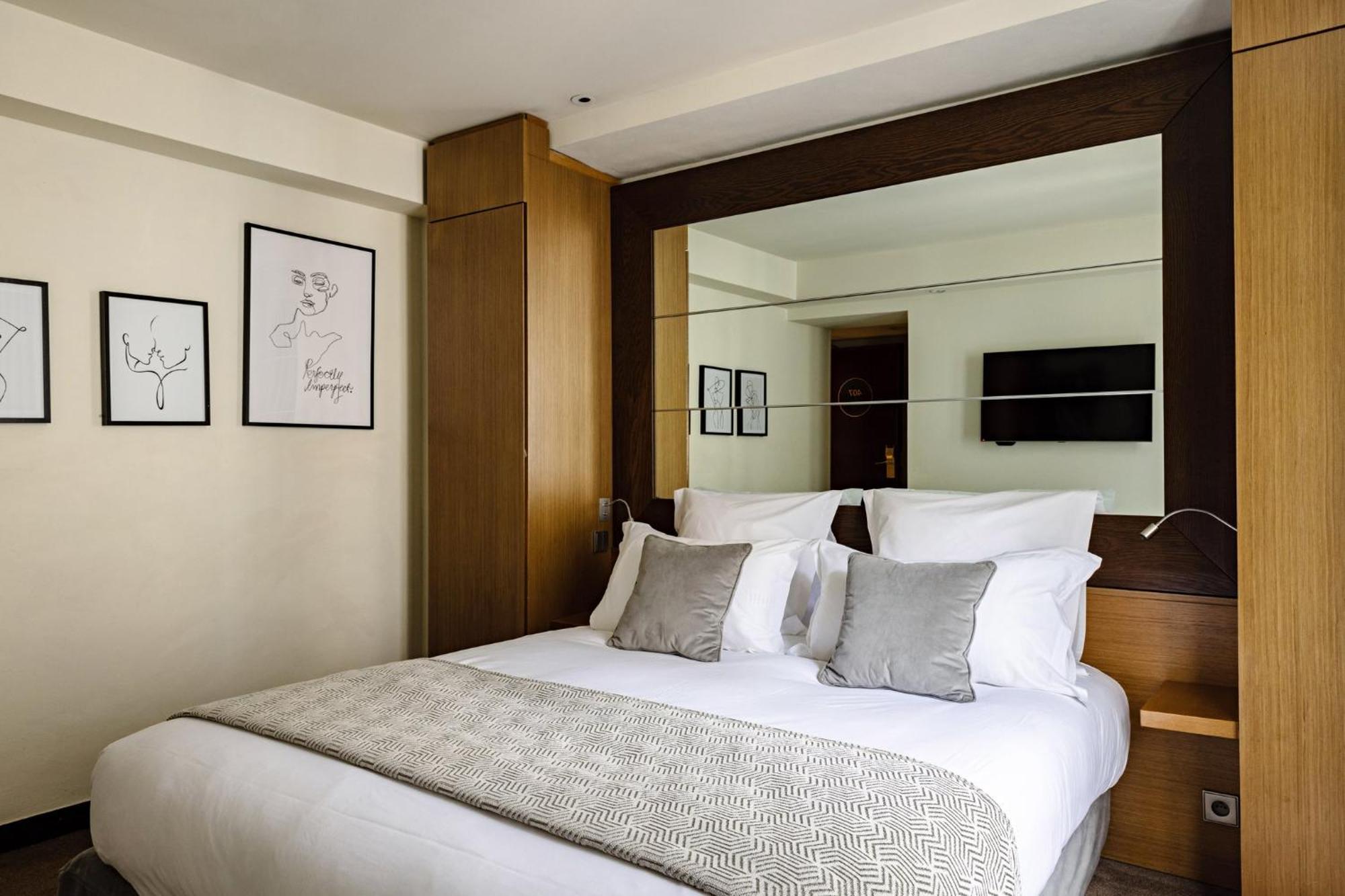 Elysées, An Ihg Parigi