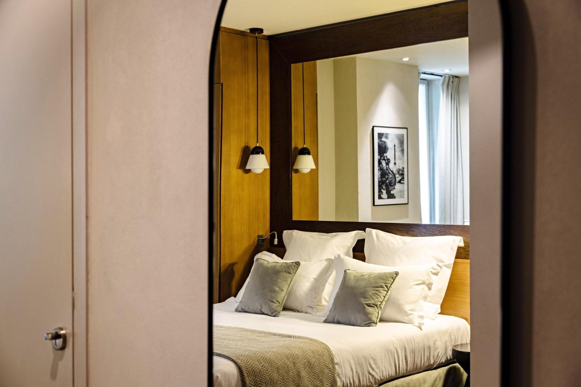 Elysées, An Ihg Parigi