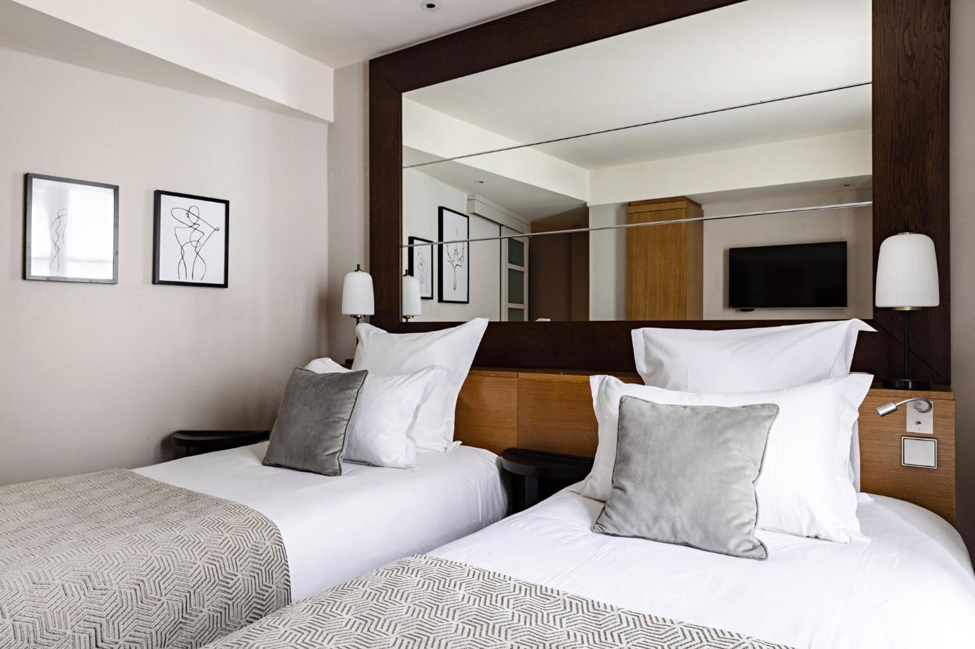 Hotel Elysées, An Ihg 4*