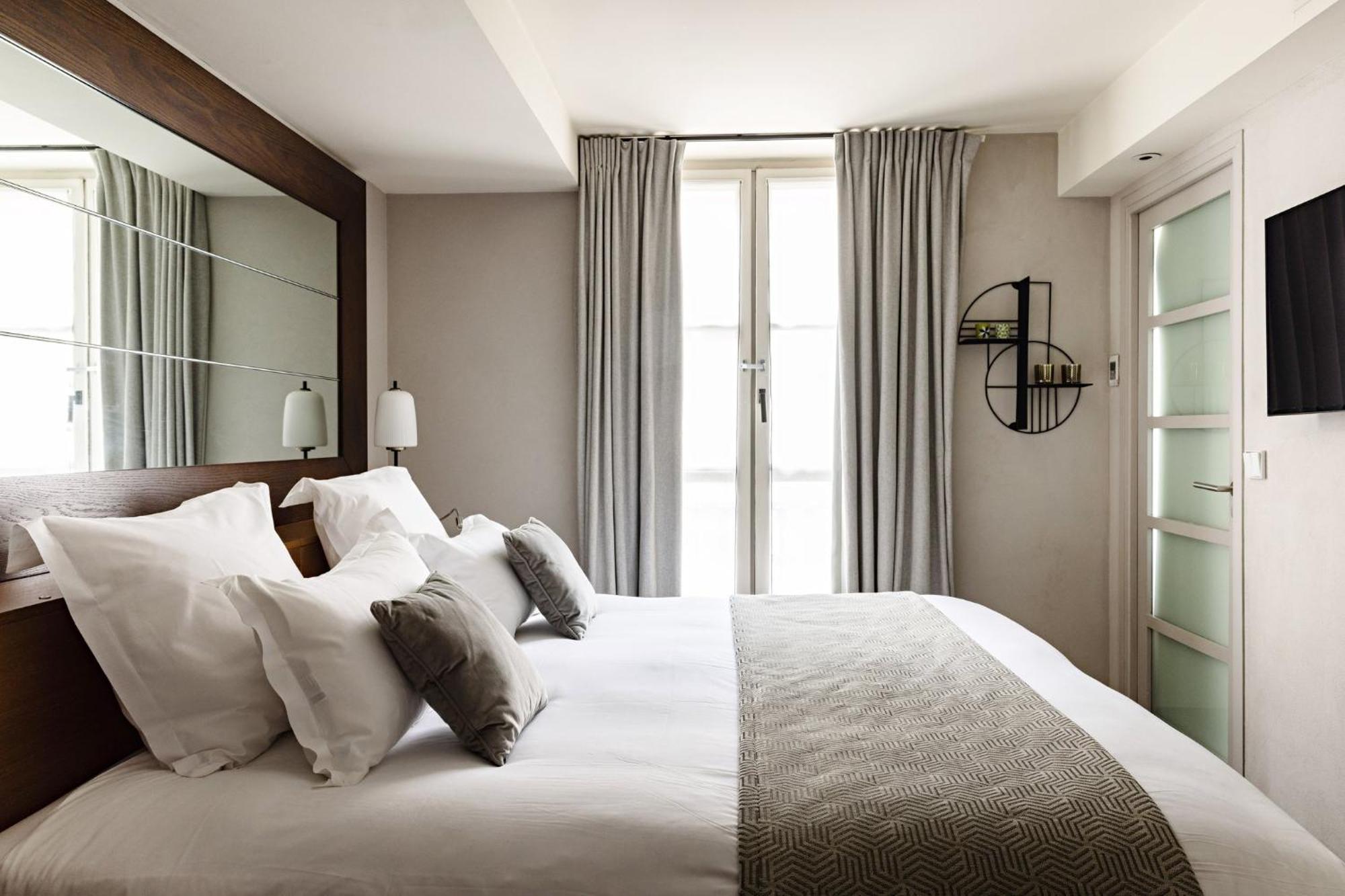 Elysées, An Ihg Hotel Parigi